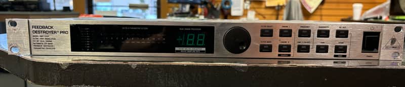 Behringer DSP1124P Feedback Destroyer Pro image 1