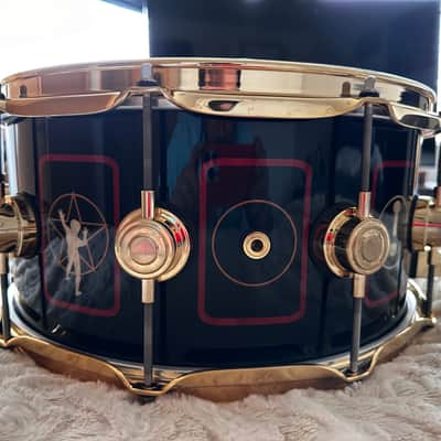 DW DREX6514SSG-R2 Collector's Series "R40" Neil Peart Signature Icon 6.5x14" Snare Drum 2016 - Black with Neil Peart Graphic image 5