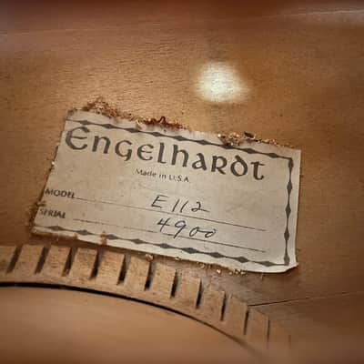Engelhardt E112 Student 1/2 Size Cello, comes with bow and case image 2