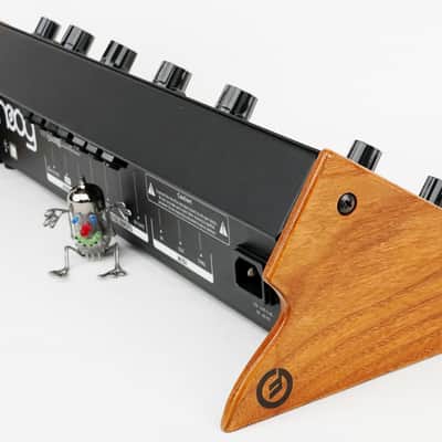 MOOG Slim Phatty Synthesizer +Holz + Rack Ears + OVP + Neuwertig+ 1,5J Garantie image 4