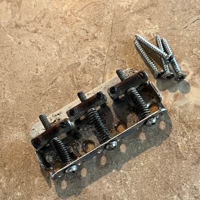 1958-64 Fender Musicmaster guitar bridge Duo Sonic image 1