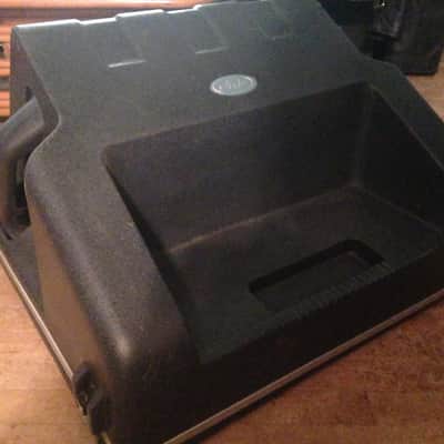 SKB PS-100 Powered Pedalboard With Rack Space image 7