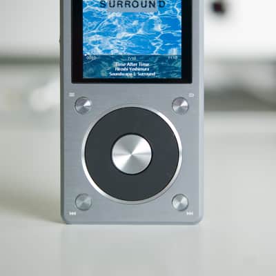 Fiio X5 2nd Gen Hi-res Audio Player (Gunmetal) in Excellent Condition image 6
