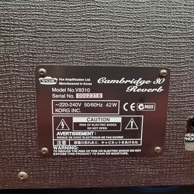 Vox Cambridge 30 Reverb Model V9310 2-Channel 30-Watt 1x10" Hybrid Guitar Combo 1999 - 2001 - Black image 10