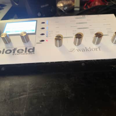 Waldorf Blofeld Desktop Synthesizer 2007 - Present - White image 8