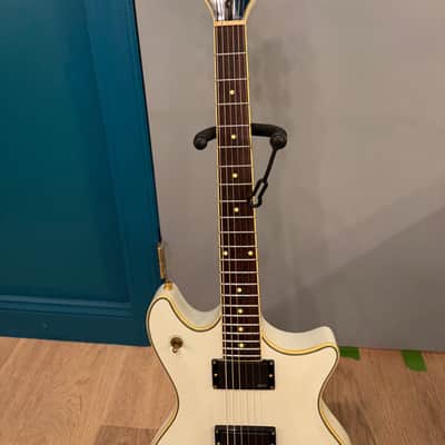 Schecter Tempest Custom 2020 - Present - Vintage White With Gold Hardware and EMG 81/85 image 4