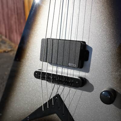 Dean USA Vengeance V Silverburst 6-String Electric Guitar w/ Hard Case (2024) image 12