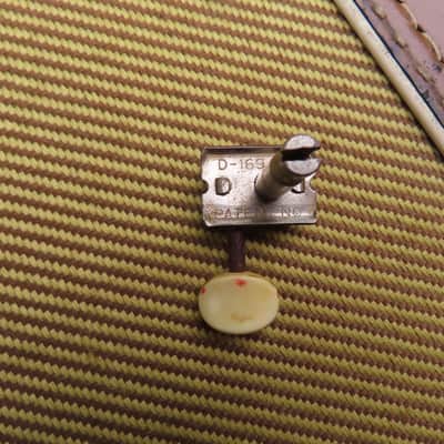 FENDER KLUSON 1958-60 SINGLE LINE TUNER NICKEL D-169400 PATENT NO PLASTIC TIP BASS SIDE ORIGINAL VINTAGE image 2