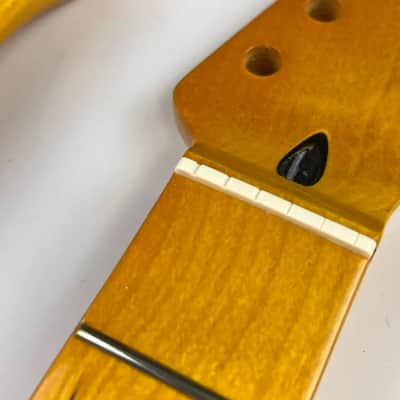 Yellow Custom Guitar Strat Style Maple Neck, 22 Frets Fingerboard image 4