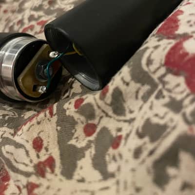 Shure SM57 Cardioid Dynamic Microphone 1984 - Present - Black image 2