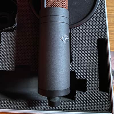 Antelope Audio Edge Duo Large Diaphragm Multipattern Modeling Condenser Microphone 2018 - Present - Black image 5