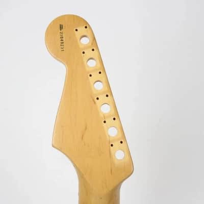 2002 Vintage Fender Stratocaster American Standard Maple Neck USA image 16