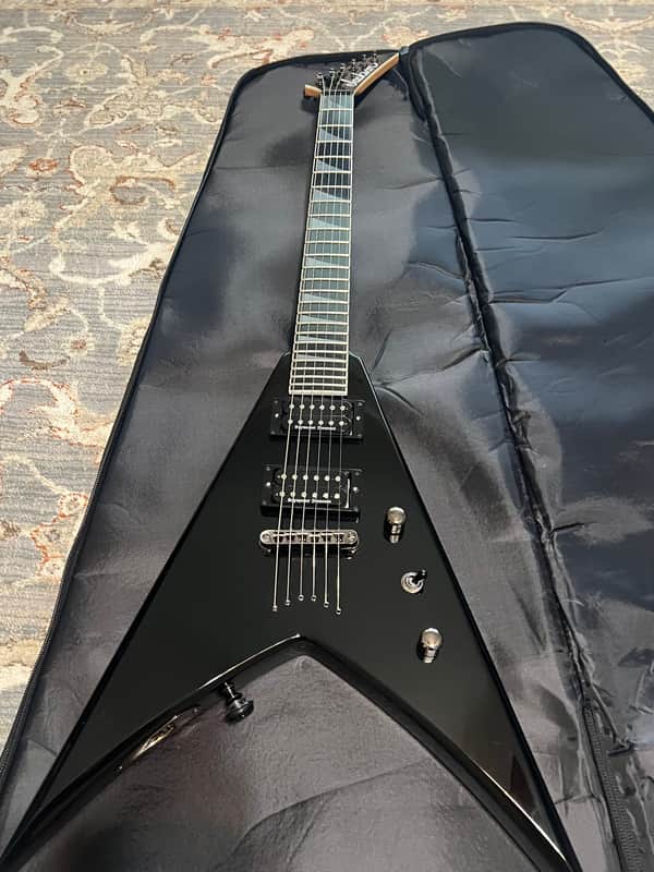 Jackson KV Pro 2019 - Gloss black