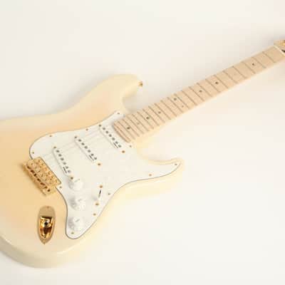 Fender Richie Kotzen Stratocaster Maple Fingerboard Transparent White Burst JD25016084 image 4