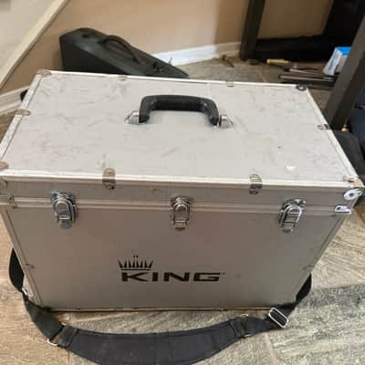 King 1122 Marching French Horn with case. USA image 15
