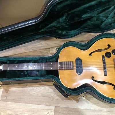1951-1956 Epiphone Century archtop guitar, P 90 pick up, image 1