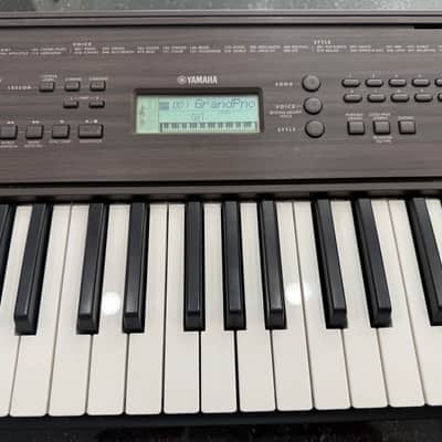 Yamaha PSR-E360DW image 6