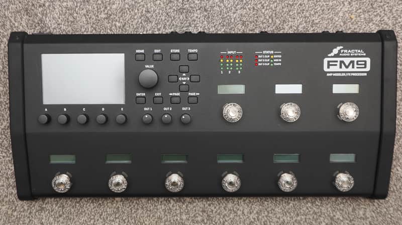 Fractal Audio FM9 Amp Modeler / Multi-FX Processor Floor Unit - Black image 1