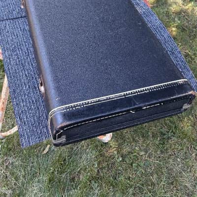 VINTAGE 1966 FENDER PRECISION BASS CASE w/KEYS image 3