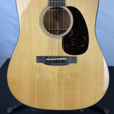 Martin D-18 Standard Dreadnought Acoustic Guitar (2025), Solid Spruce Top image 2