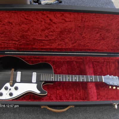 Silvertone Stratotone 1420 1962 Black image 1