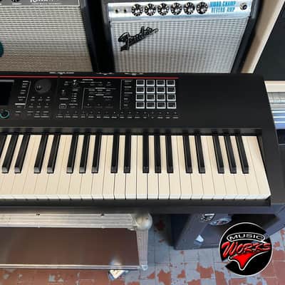 Roland   Fantom 08 + Bag image 4