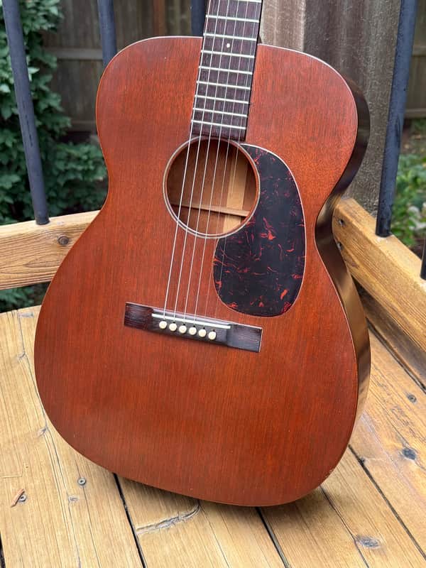 Martin 00-17