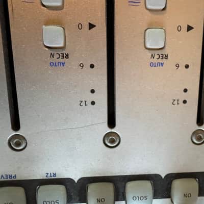 Euphonix MC Mix (Artist Mix) 8-Fader DAW Control Surface - Silver image 5