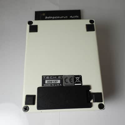 Tech 21 Boost Chorus Guitar Effects Pedal Free USA Shipping image 6