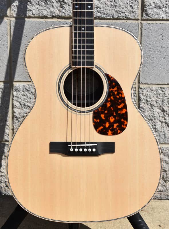 Larrivee OM40 Rosewood Fast Neck Special image 1