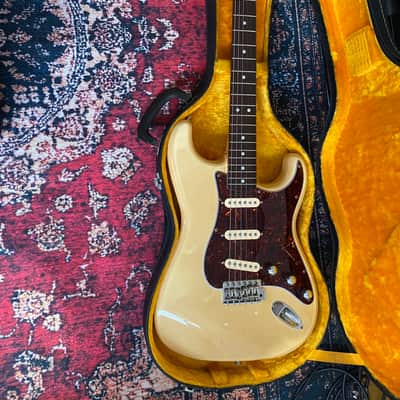 Fender ST-72  MIJ 1984-87 E SERIAL image 5