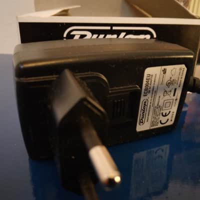 Dunlop 18 volt power supply image 3