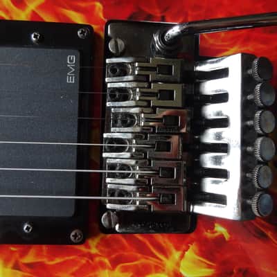 Dean Dimebag Razorback V255 Explosion image 11