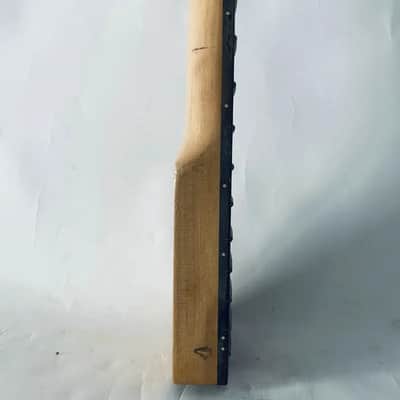 Unfinished 4 String Electric Bass Guitar Maple Neck, 24 Frets Rosewood Fingerboard image 3