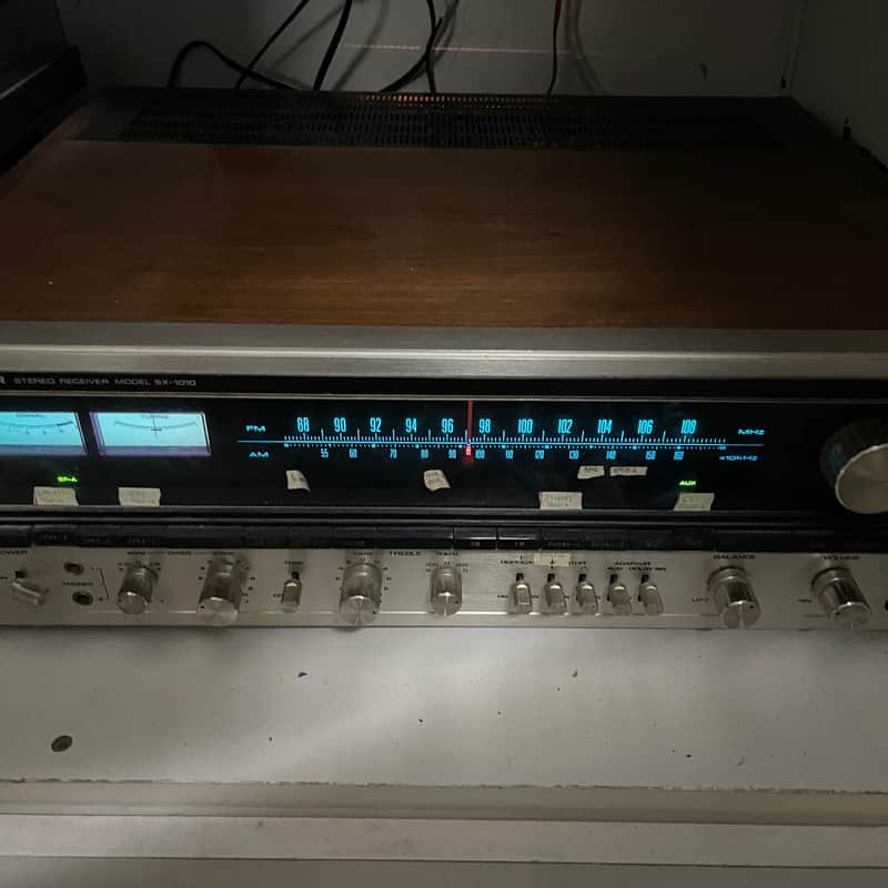 1974 – 1976 Pioneer SX-1010 100-Watt Stereo Solid-State Receiv…