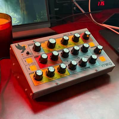 Moog Sirin Analog Messenger of Joy 2019 - Present Silver image 2