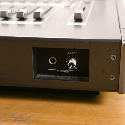 Roland M-480 48-Channel Live Digital Mixing Console CG01ZRF image 7