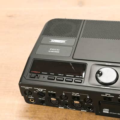 Superscope PSD330 Compact CD Player/Recorder with CA300 Carrying Case CG01XHJ image 4