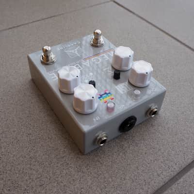 Caroline Guitar Company Megabyte Lofi Delay imagen 4