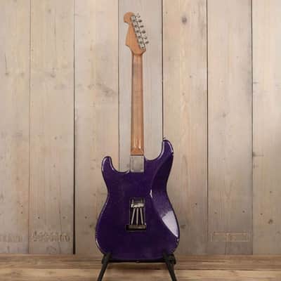 Kauffmann 63 S 2022 - Magenta Sparkle (Gold Flakes) image 4
