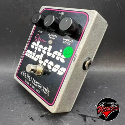 Electro Harmonix   Electric Mistress Stereo image 3
