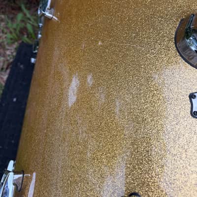 Yamaha Absolute Hybrid Maple Drum Set 22 16 12 10 Drum Set Gold Champagne Sparkle image 17