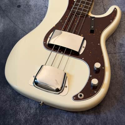 Fender American Original '60s Precision Bass with Rosewood Fretboard 2018 - 2019 - Olympic White image 10