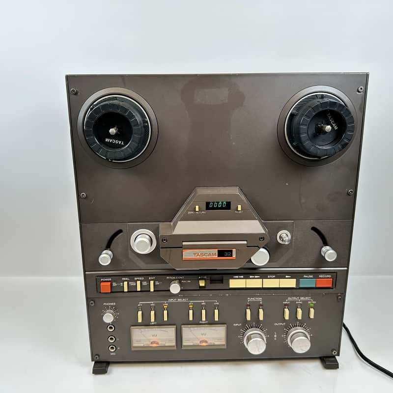 TASCAM 32