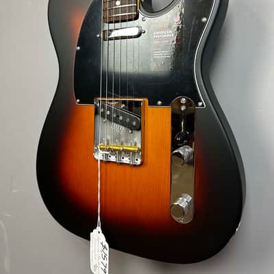 Fender Limited Edition American Performer Timber Telecaster 2024 - 2-color Sunburst image 4