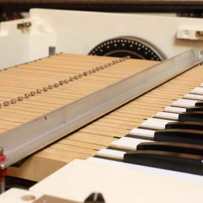 Streetly Electronics Mellotron M400 White image 15