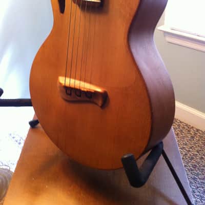 1997 Tacoma Papoose P-1 w/hard case and end pin jack image 2