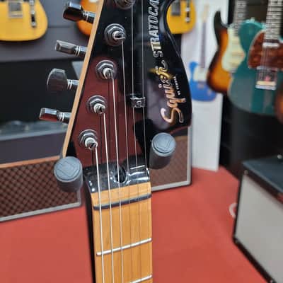 Squier Contemporary Stratocaster Special 2021 - Present - Black image 2