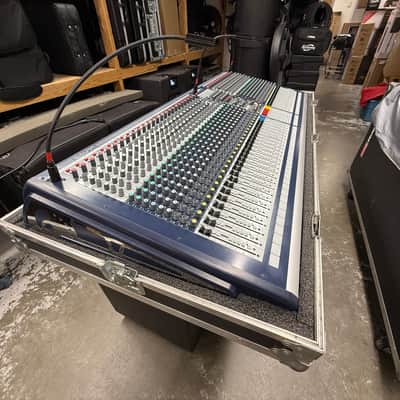Soundcraft GB4 40-Channel Mixing Console 2010s - Black image 10
