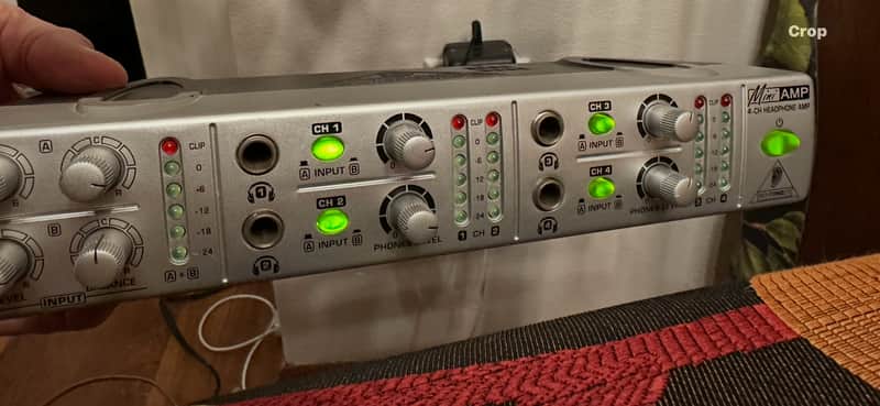 Behringer MiniAmp AMP800 4-Channel Stereo Headphone Amplifier 2001 - Present - Standard image 1